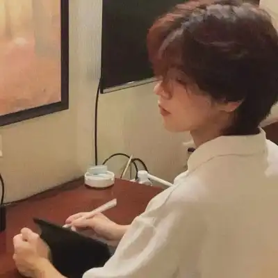 萧芮涵